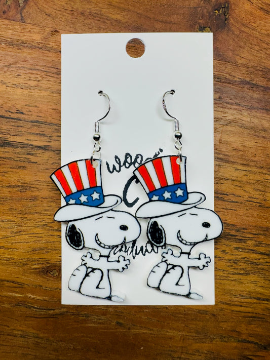 Patriotic Snoopy Earring